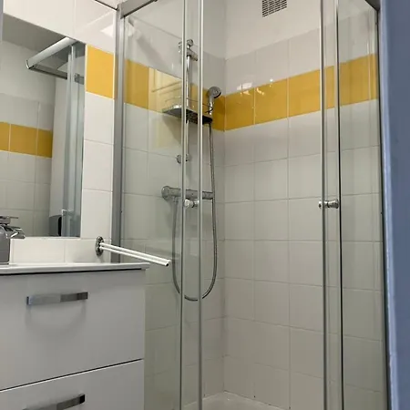 Apartamento Bielle, Pyrénées Atlantiques 64260, Neuf 38m2 4 Pers Avec Piscine Bielle